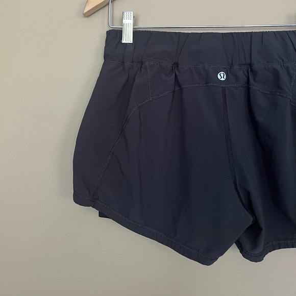 {Lululemon} In A Flash Short in Black - Womens 4 - Picture 5 of 10